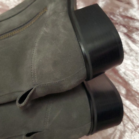 Cole Haan ankle boots size 8B - Picture 15 of 16